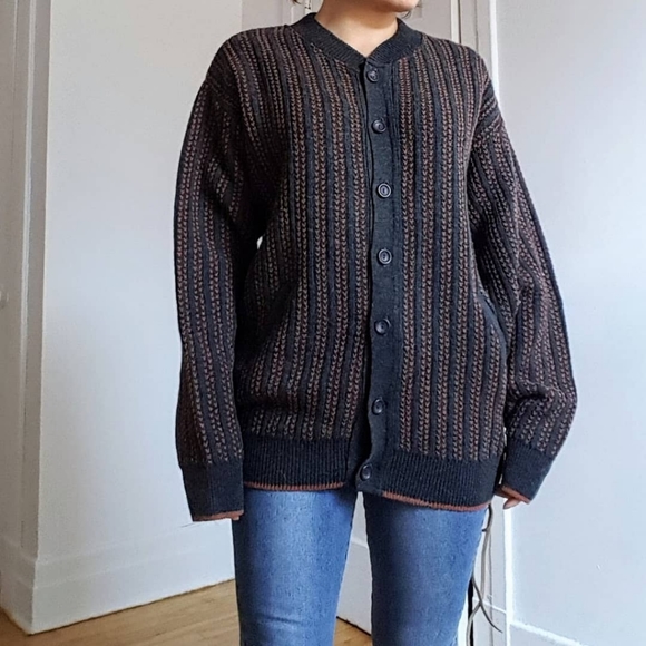 Cozy italian buttondown cardigan - Picture 2 of 3